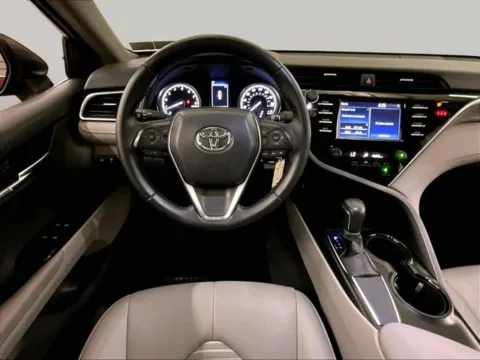 More photos of 2018 Toyota Camry SE at Bob Ruth Ford Dillsburg, PA
