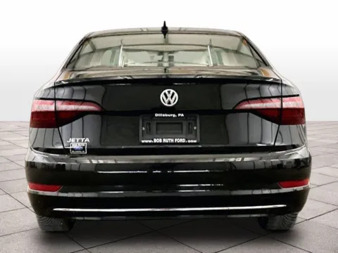 More photos of 2020 Volkswagen Jetta SEL at Bob Ruth Ford Dillsburg, PA