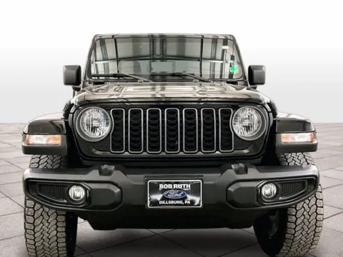 Another view of 2025 Jeep Gladiator Nighthawk for sale in Dillsburg, PA at Bob Ruth Ford Dillsburg