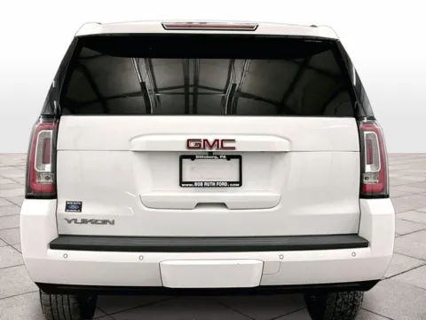 More photos of 2020 GMC Yukon SLT at Bob Ruth Ford Dillsburg, PA