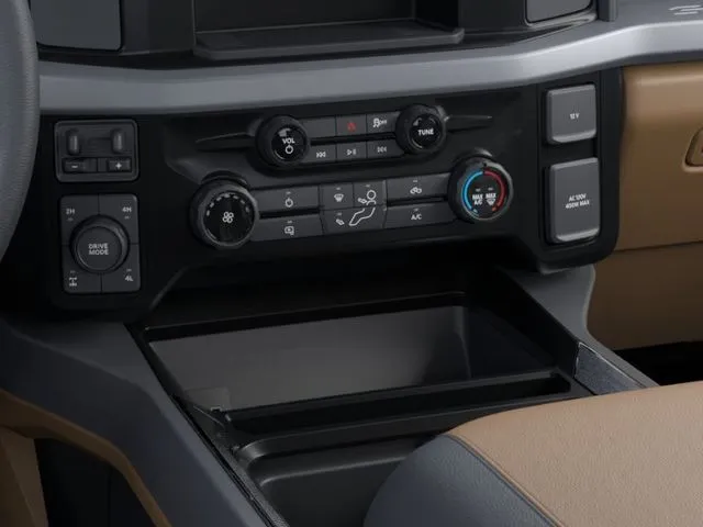 2026 Ford F-250 Super Duty XLT - Photo 15