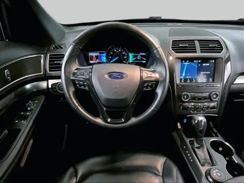 More photos of 2019 Ford Explorer XLT at Bob Ruth Ford Dillsburg, PA
