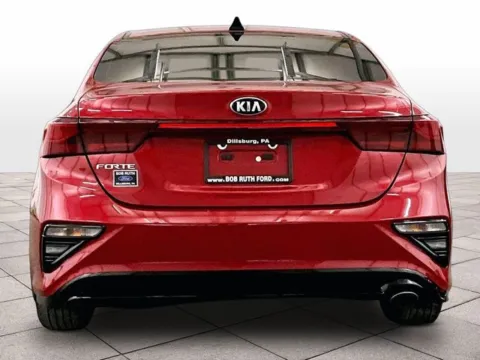 More photos of 2019 Kia Forte LXS at Bob Ruth Ford Dillsburg, PA