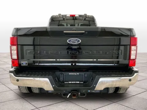 More photos of 2021 Ford F-450SD Lariat at Bob Ruth Ford Dillsburg, PA