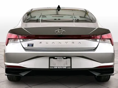 More photos of 2023 Hyundai Elantra SEL at Bob Ruth Ford Dillsburg, PA