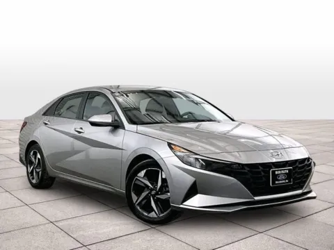 Photos of 2023 Hyundai Elantra SEL for sale in Dillsburg, PA at Bob Ruth Ford Dillsburg