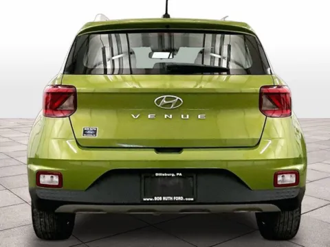 More photos of 2023 Hyundai Venue SEL at Bob Ruth Ford Dillsburg, PA