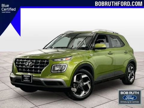 Green 2023 Hyundai Venue SEL for sale in Dillsburg, PA