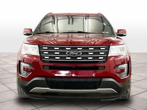 More photos of 2016 Ford Explorer Limited at Bob Ruth Ford Dillsburg, PA