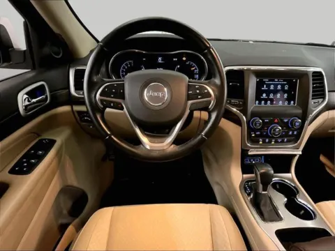 More photos of 2021 Jeep Grand Cherokee Laredo E at Bob Ruth Ford Dillsburg, PA