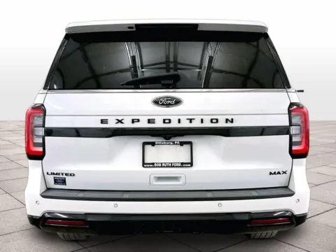 More photos of 2022 Ford Expedition Max Limited at Bob Ruth Ford Dillsburg, PA