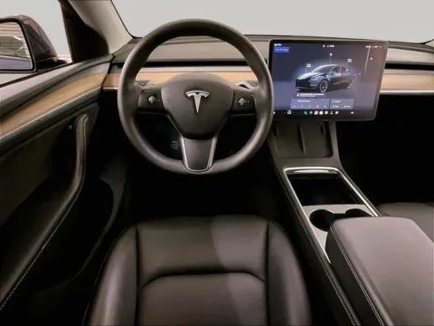 More photos of 2023 Tesla Model Y Long Range at Bob Ruth Ford Dillsburg, PA