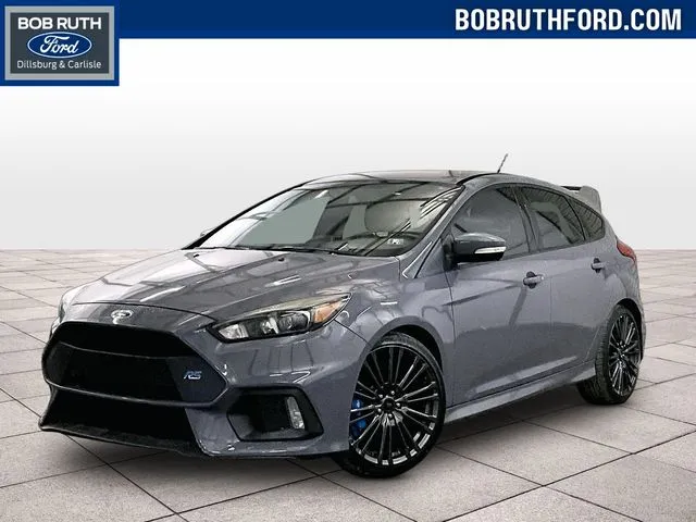2017 Ford Focus RS AWD photo
