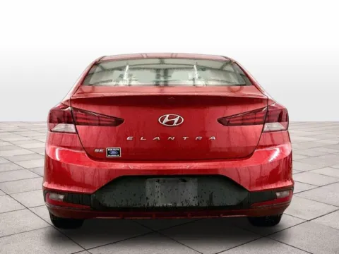 More photos of 2020 Hyundai Elantra SE at Bob Ruth Ford Dillsburg, PA