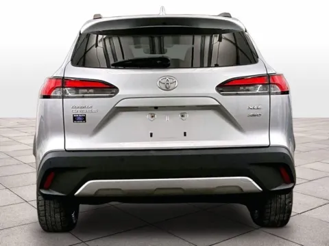 More photos of 2022 Toyota Corolla Cross XLE at Bob Ruth Ford Dillsburg, PA