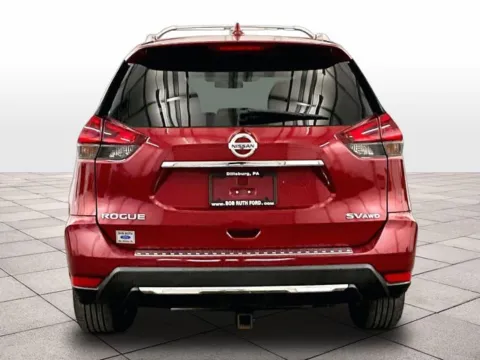 More photos of 2018 Nissan Rogue SV at Bob Ruth Ford Dillsburg, PA