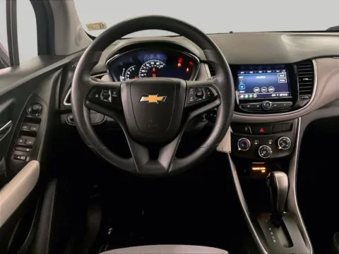 More photos of 2021 Chevrolet Trax LT at Bob Ruth Ford Dillsburg, PA