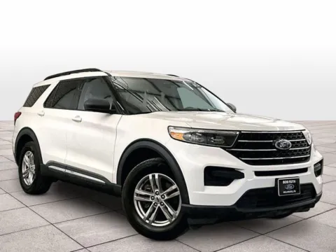 Photos of 2022 Ford Explorer XLT for sale in Dillsburg, PA at Bob Ruth Ford Dillsburg