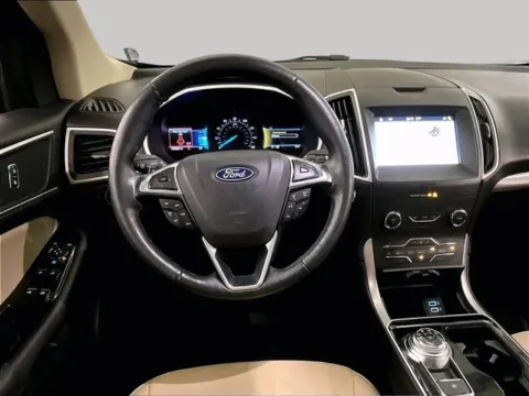 More photos of 2019 Ford Edge SEL at Bob Ruth Ford Dillsburg, PA