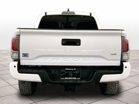 More photos of 2022 Toyota Tacoma TRD Off-Road at Bob Ruth Ford Dillsburg, PA