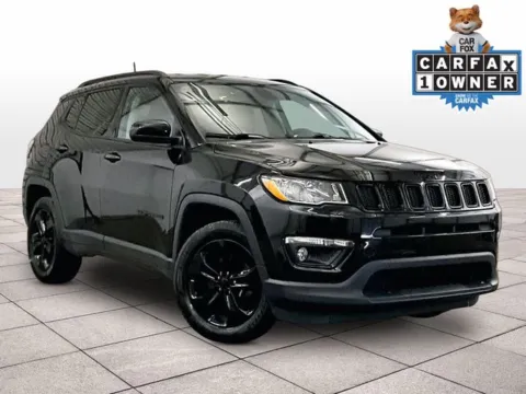 Photos of 2018 Jeep Compass Latitude for sale in Dillsburg, PA at Bob Ruth Ford Dillsburg