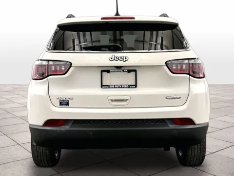 More photos of 2018 Jeep Compass Latitude at Bob Ruth Ford Dillsburg, PA