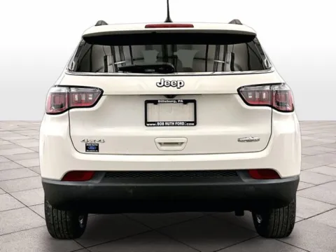 More photos of 2018 Jeep Compass Latitude at Bob Ruth Ford Dillsburg, PA