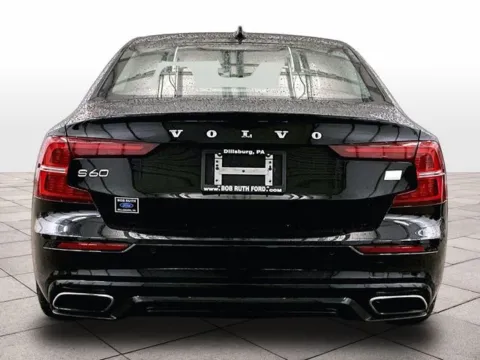 More photos of 2021 Volvo S60 Recharge Plug-In Hybrid T8 R-Design Expression at Bob Ruth Ford Dillsburg, PA