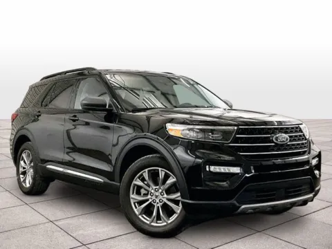 Photos of 2022 Ford Explorer XLT for sale in Dillsburg, PA at Bob Ruth Ford Dillsburg