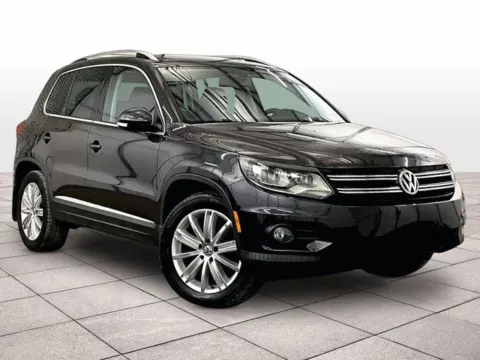 Photos of 2016 Volkswagen Tiguan SE for sale in Dillsburg, PA at Bob Ruth Ford Dillsburg