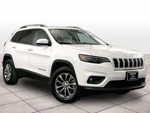 Photos of 2021 Jeep Cherokee Latitude Lux for sale in Dillsburg, PA at Bob Ruth Ford Dillsburg