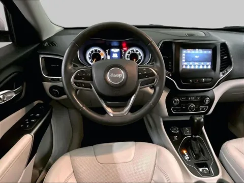 More photos of 2021 Jeep Cherokee Latitude Lux at Bob Ruth Ford Dillsburg, PA