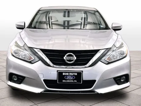 More photos of 2017 Nissan Altima 2.5 SV at Bob Ruth Ford Dillsburg, PA