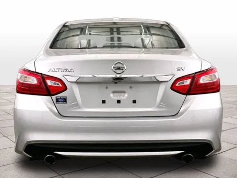 More photos of 2017 Nissan Altima 2.5 SV at Bob Ruth Ford Dillsburg, PA