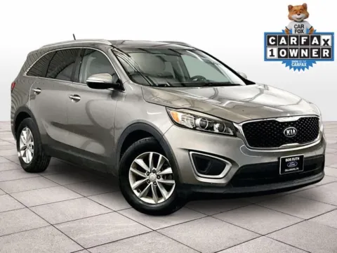 Photos of 2016 Kia Sorento LX for sale in Dillsburg, PA at Bob Ruth Ford Dillsburg