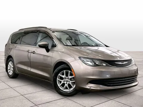 Photos of 2017 Chrysler Pacifica LX for sale in Dillsburg, PA at Bob Ruth Ford Dillsburg