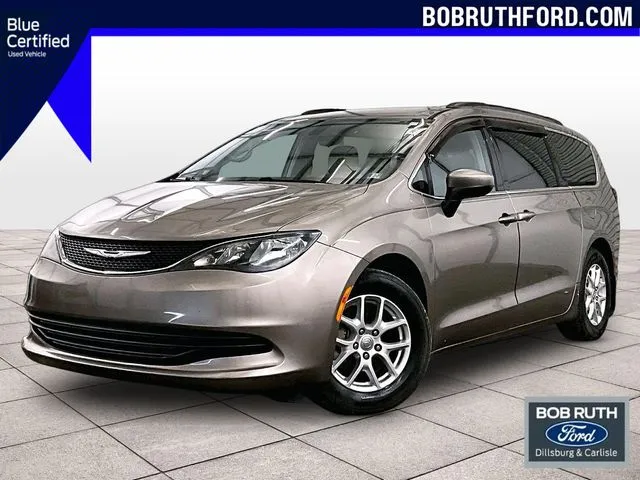 Used 2017 Chrysler Pacifica LX with VIN 2C4RC1CG1HR744351 for sale in Dillsburg, PA