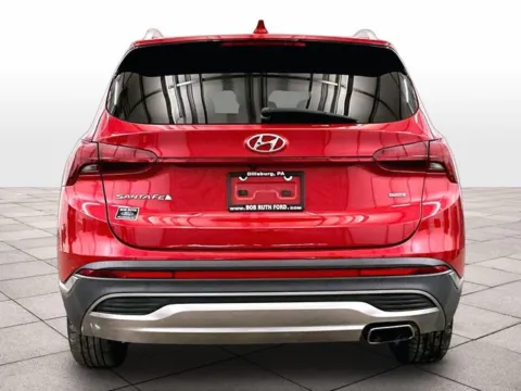 More photos of 2021 Hyundai Santa Fe SEL at Bob Ruth Ford Dillsburg, PA