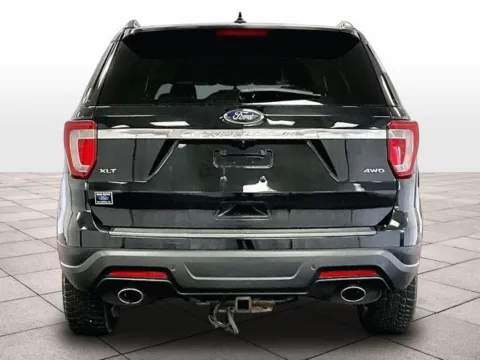 More photos of 2018 Ford Explorer XLT at Bob Ruth Ford Dillsburg, PA