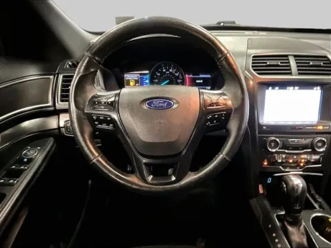 More photos of 2018 Ford Explorer XLT at Bob Ruth Ford Dillsburg, PA