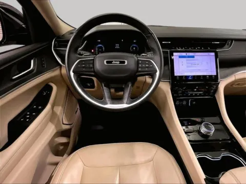 More photos of 2021 Jeep Grand Cherokee L Limited at Bob Ruth Ford Dillsburg, PA