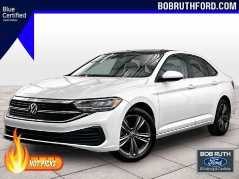 White 2023 Volkswagen Jetta 1.5T SE for sale in Dillsburg, PA