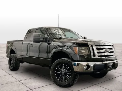 Another view of 2009 Ford F-150 XLT for sale in Dillsburg, PA at Bob Ruth Ford Dillsburg