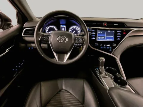 More photos of 2018 Toyota Camry SE at Bob Ruth Ford Dillsburg, PA