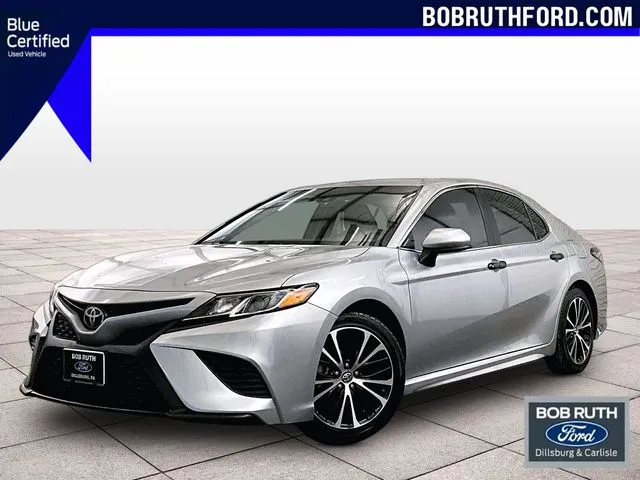 Silver 2018 Toyota Camry SE for sale in Dillsburg, PA