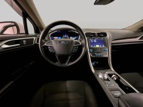 More photos of 2019 Ford Fusion SE at Bob Ruth Ford Dillsburg, PA