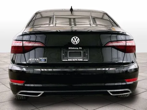 More photos of 2021 Volkswagen Jetta R-Line at Bob Ruth Ford Dillsburg, PA