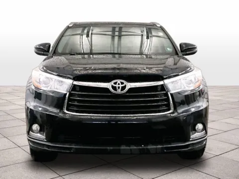 Another view of 2016 Toyota Highlander Limited for sale in Dillsburg, PA at Bob Ruth Ford Dillsburg