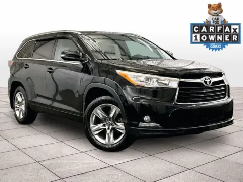 Photos of 2016 Toyota Highlander Limited for sale in Dillsburg, PA at Bob Ruth Ford Dillsburg