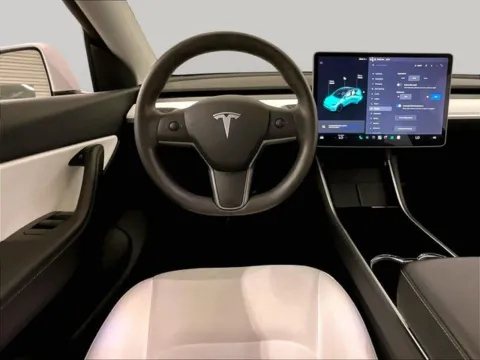 More photos of 2021 Tesla Model Y Long Range at Bob Ruth Ford Dillsburg, PA